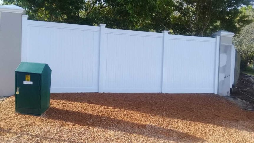 absout-fencing-private-fences PVC Private Fencing