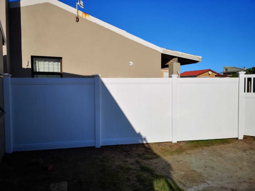 private-fence-absolut-fencing PVC Private Fencing