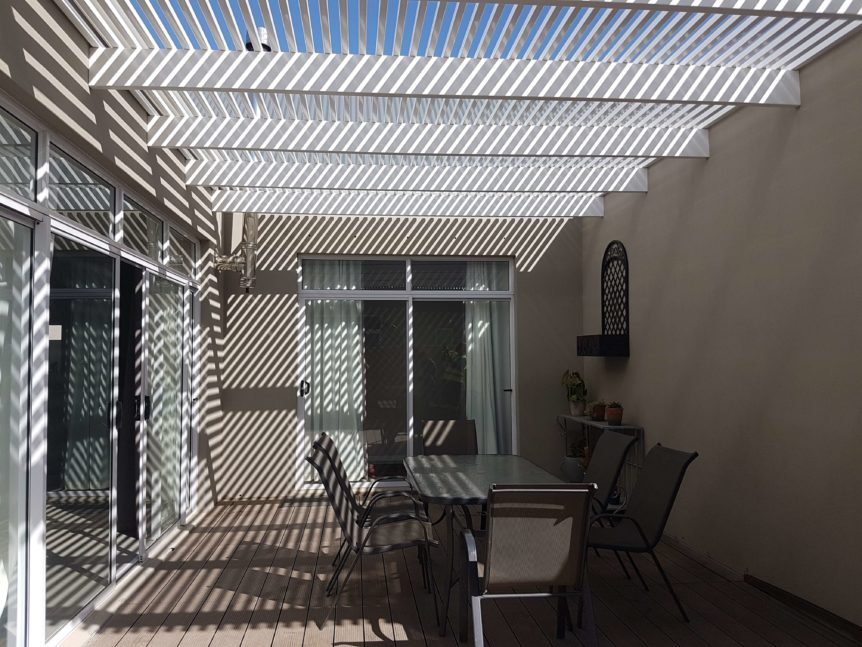 absolut-fencing-arbors-and-pergolas-fences-pvc-fence