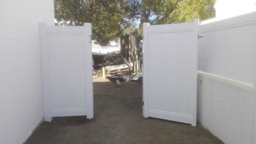 absolut-fencing-pvc-gates-and-doors-custom
