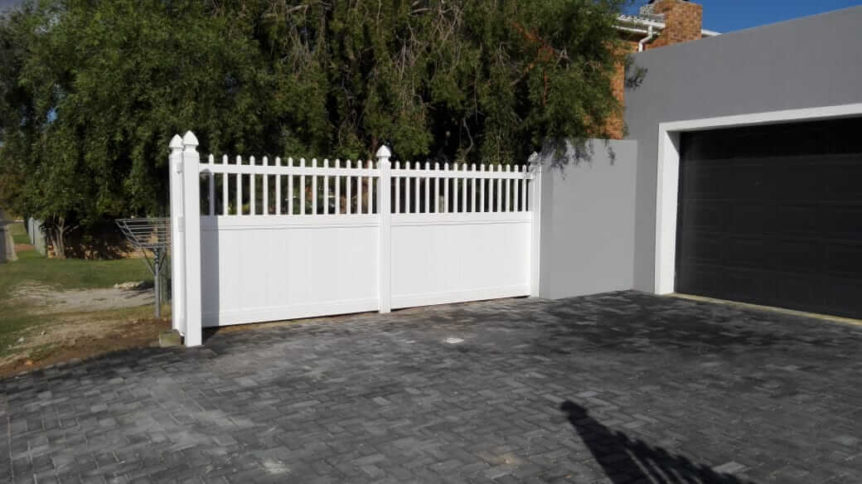 absolut-fencing-semi-private