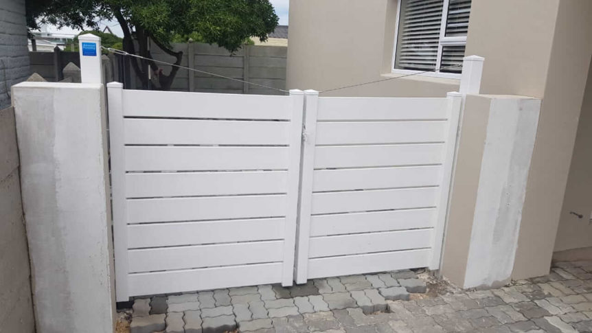 absolut-pvc-gates-doors