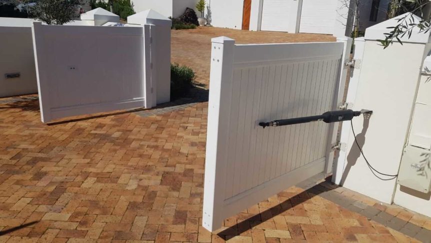 absolut-pvc-gates-doors-custom-products