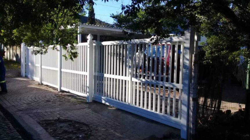 fencing-custom-products-gates-and-doors
