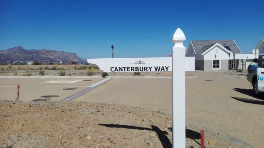 sign-post-pvc-absolut-fencing